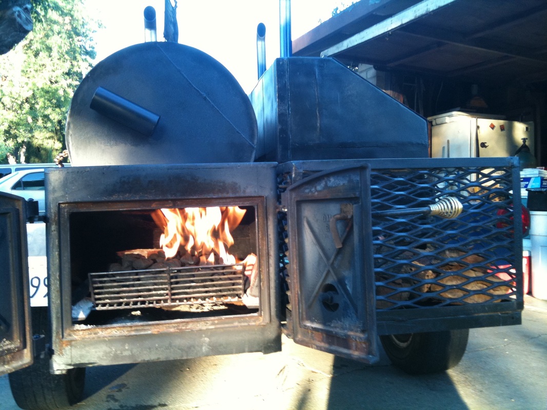 wood fired BBQ trailer smoker